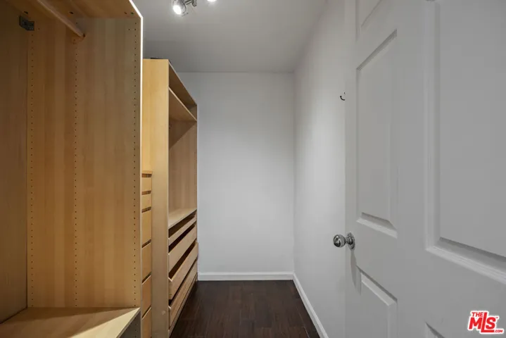 8740 Wonderland Avenue, Los Angeles, California 90046