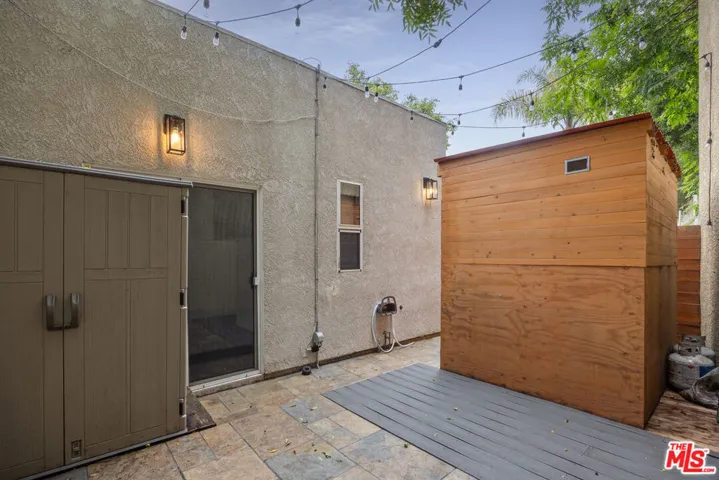 8740 Wonderland Avenue, Los Angeles, California 90046
