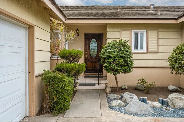 1830 W Chalet Street, Anaheim, California 92804