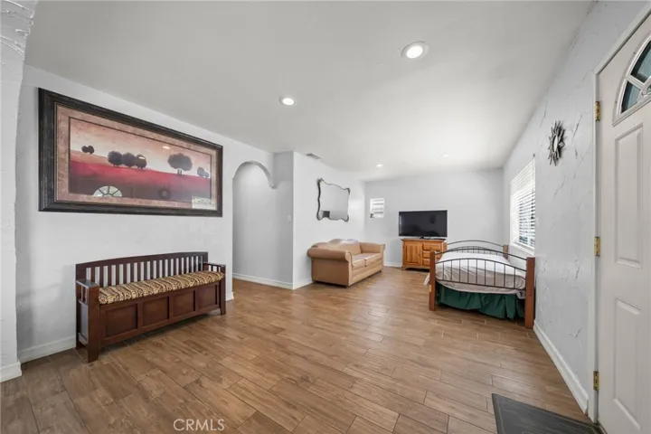 13607 Benfield, Norwalk, California 90650