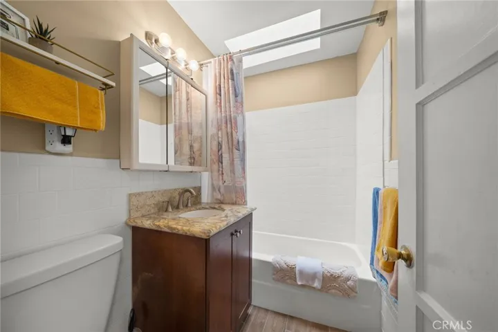13607 Benfield, Norwalk, California 90650
