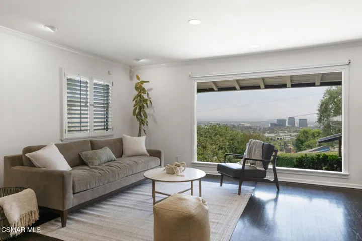 22438 Venido Rd  -  HsHProd-29