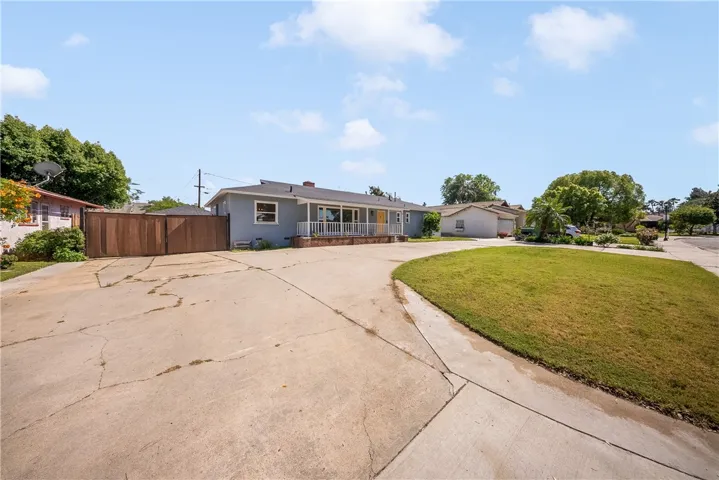 9684 Sharon, Riverside, California 92503