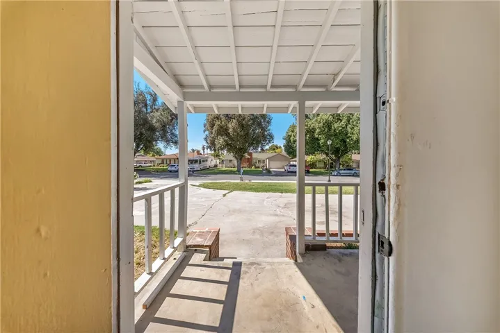 9684 Sharon, Riverside, California 92503