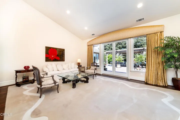 208 Valley Vista35