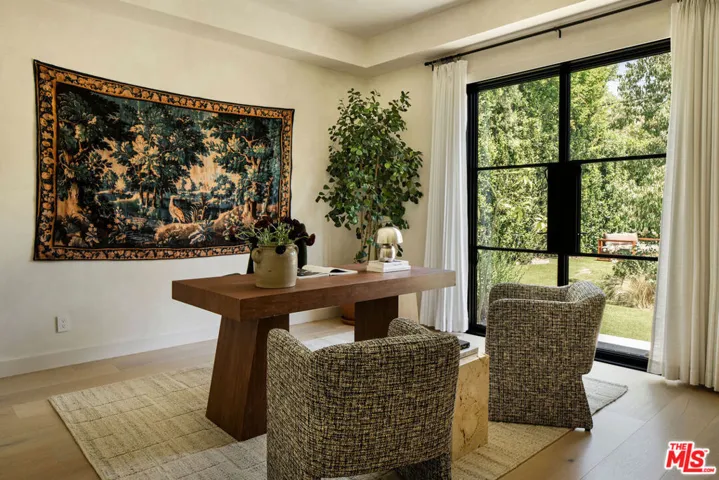 Office / Bedroom 4