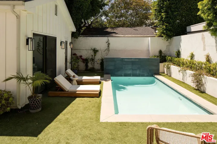 Backyard & Pool