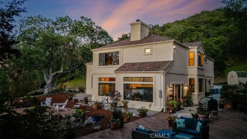 13940 Spring Meadow Lane, Atascadero, California 93422