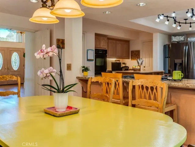 13940 Spring Meadow Lane, Atascadero, California 93422