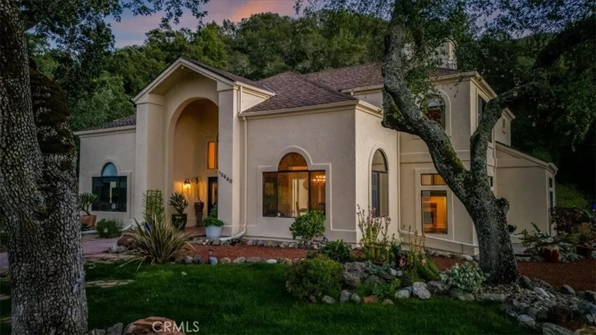 13940 Spring Meadow Lane, Atascadero, California 93422