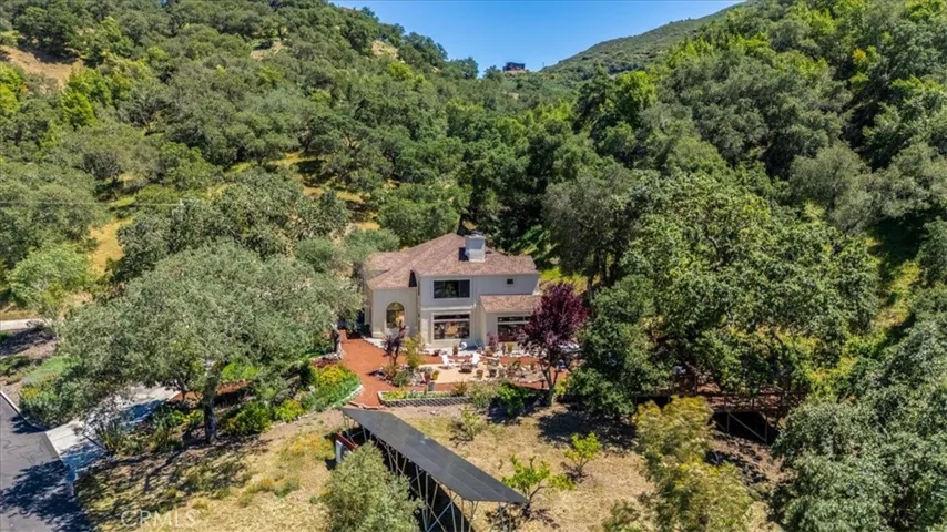 13940 Spring Meadow Lane, Atascadero, California 93422