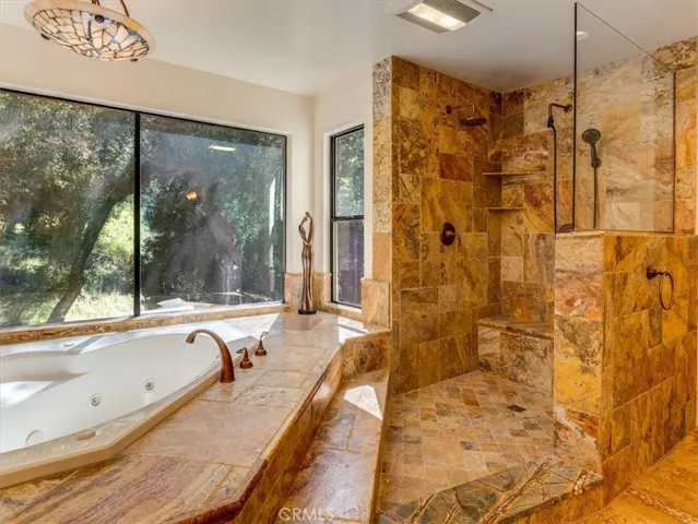 13940 Spring Meadow Lane, Atascadero, California 93422