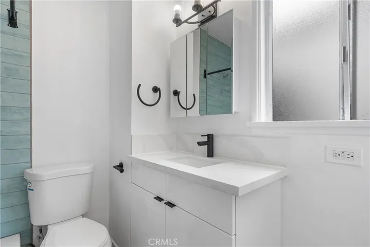 924 Termino Avenue, Long Beach, California 90804