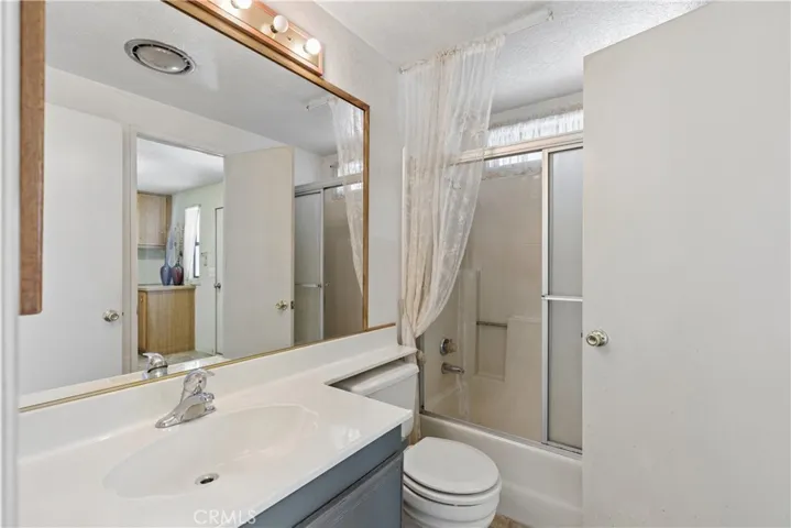 2230 Lake Park 224, San Jacinto, California 92583