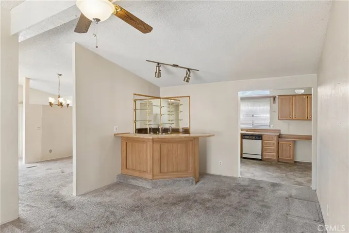 2230 Lake Park 224, San Jacinto, California 92583
