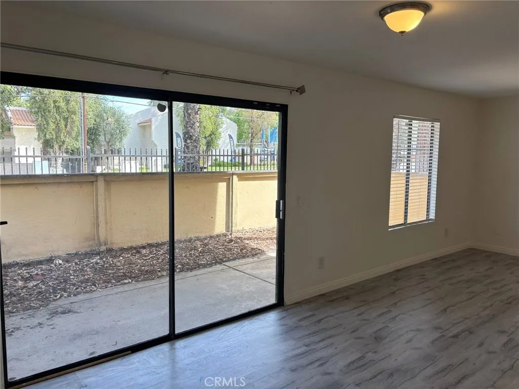 1110 W Blaine Street 102, Riverside, California 92507 — photo 5