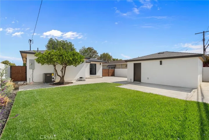 5300 E 28th, Long Beach, California 90815