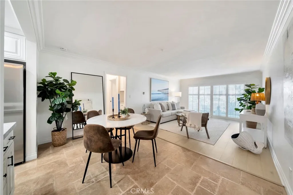 300 Cagney Ln