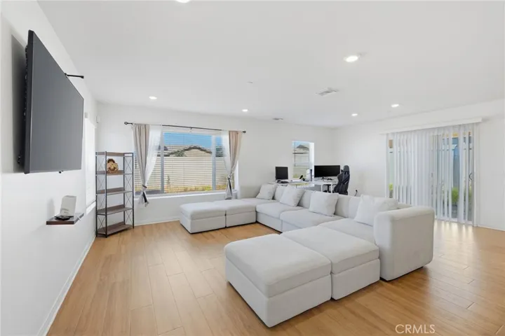 25457 Pine Ridge, Homeland, California 92548