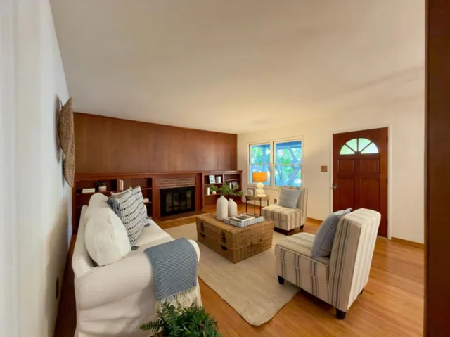 3057 South Court, Palo Alto, California 94306