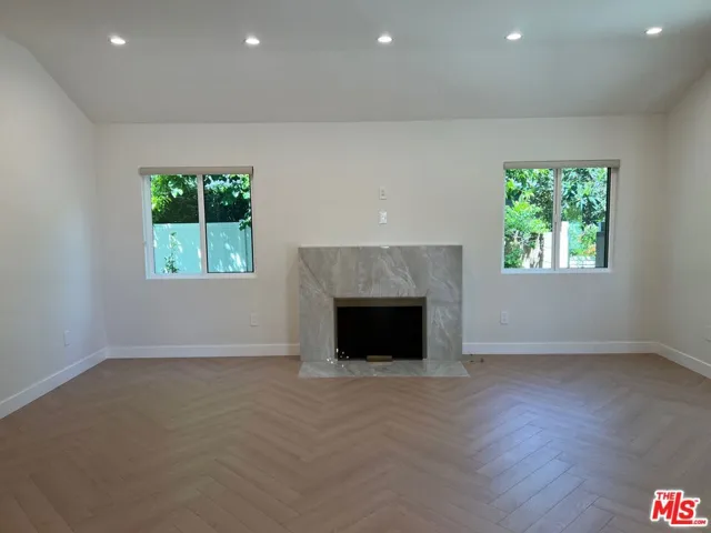 13338 Magnolia Boulevard, Sherman Oaks, California 91423