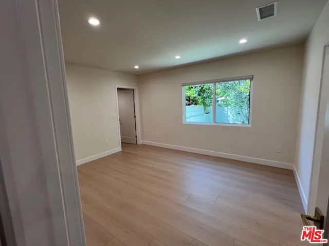 13338 Magnolia Boulevard, Sherman Oaks, California 91423