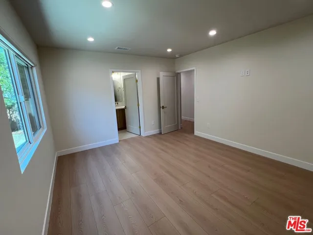 13338 Magnolia Boulevard, Sherman Oaks, California 91423