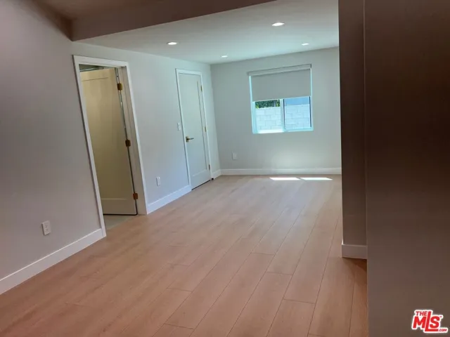 13338 Magnolia Boulevard, Sherman Oaks, California 91423