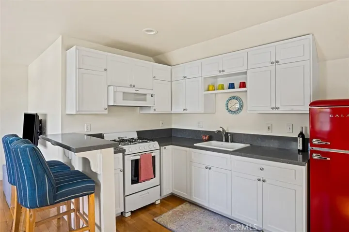 1151 Buchon, San Luis Obispo, California 93401