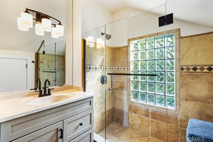 Upstairs bathroom.