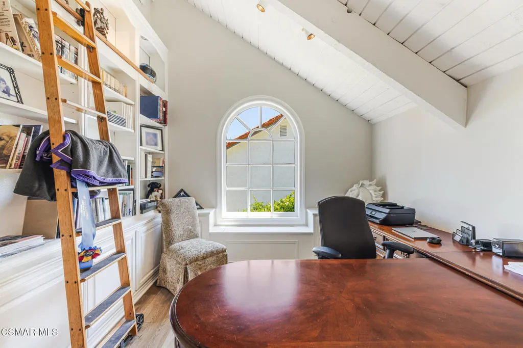 1040FinrodCt-VinceDingmanMedia-39
