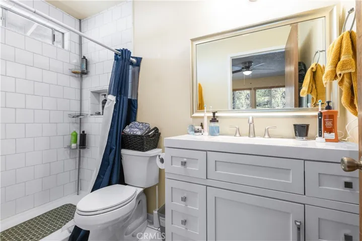 4541 Yerba, Atascadero, California 93422