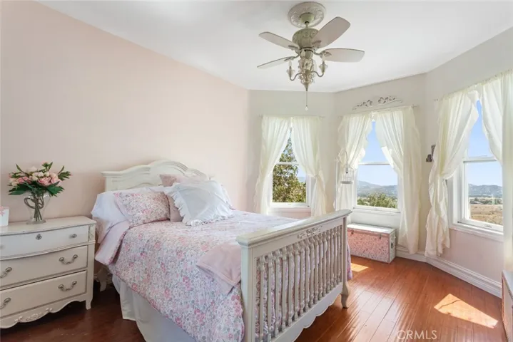 4649 Shannon View Road, Acton, California 93510