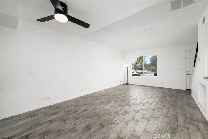 9952 Continental, Huntington Beach, California 92646