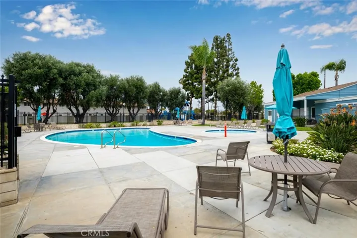 9952 Continental, Huntington Beach, California 92646