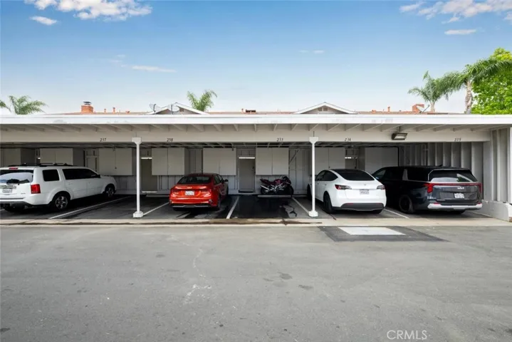 9952 Continental, Huntington Beach, California 92646
