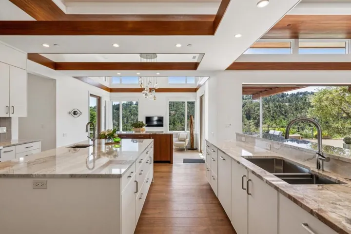 7536 Canada Vista Way, Monterey, California 93940