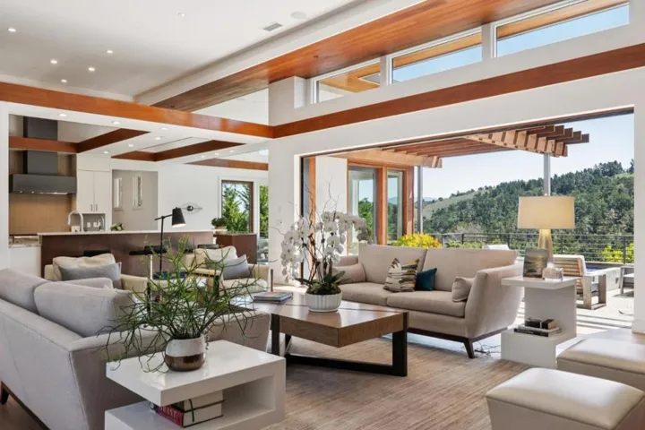 7536 Canada Vista Way, Monterey, California 93940