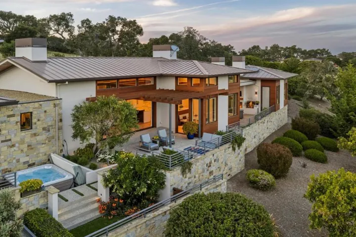 7536 Canada Vista Way, Monterey, California 93940