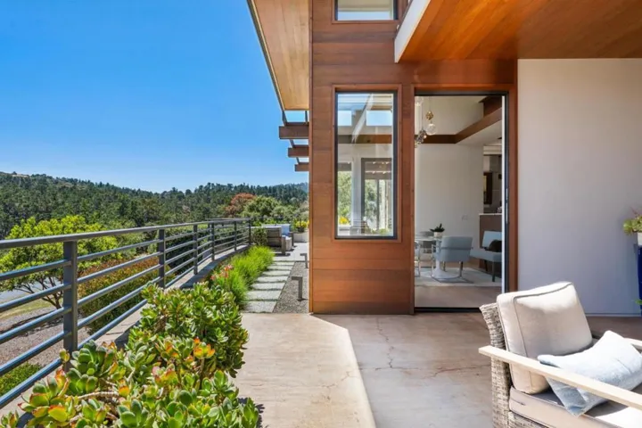 7536 Canada Vista Way, Monterey, California 93940