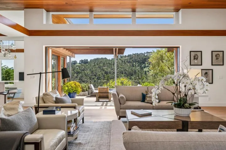 7536 Canada Vista Way, Monterey, California 93940