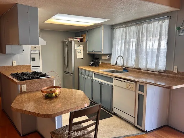 16601 S Garfield Ave 95, Paramount, California 90723 — photo 4
