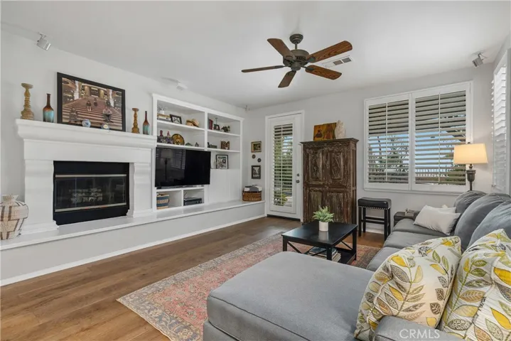 Den/Family Room