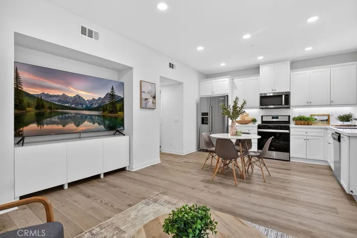 12232 Blue Sky Court, Whittier, California 90602