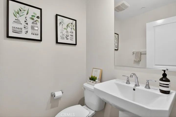 12232 Blue Sky Court, Whittier, California 90602