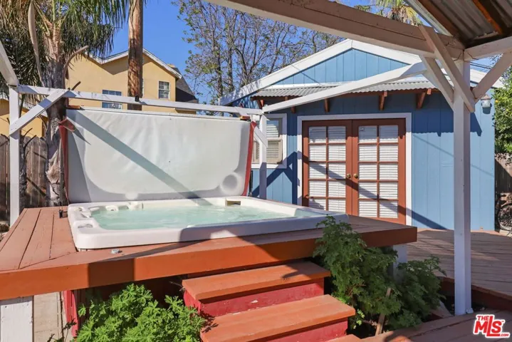 11641 Blythe Street, North Hollywood, California 91605