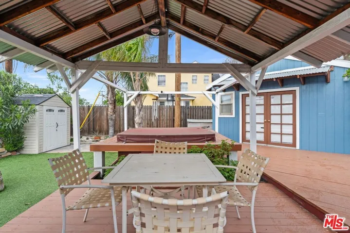11641 Blythe Street, North Hollywood, California 91605