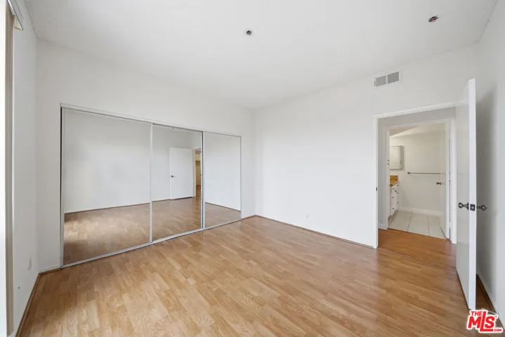 533 S St Andrews Place 313, Los Angeles, California 90020