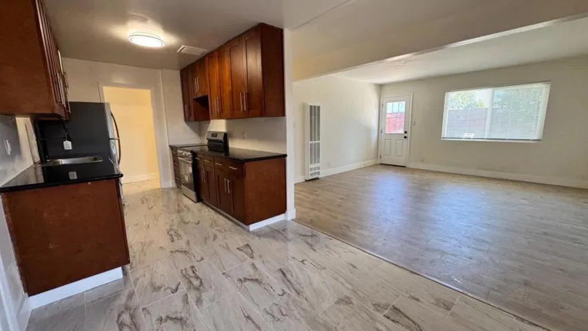 Kitchen-Family Room