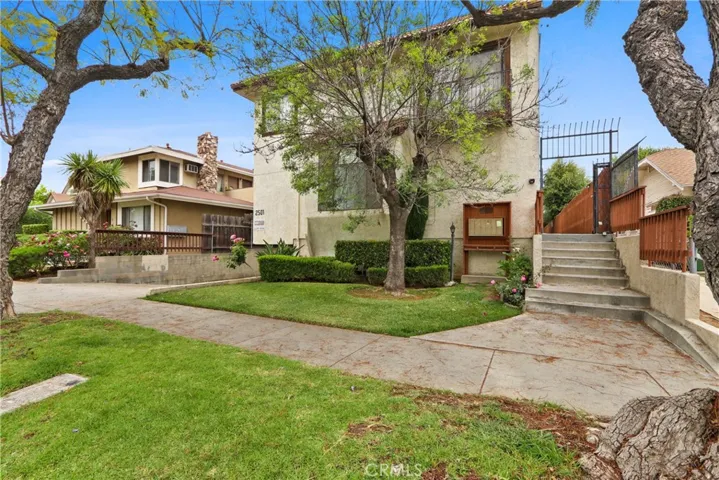 2501 W Grand Avenue 1, Alhambra, California 91801